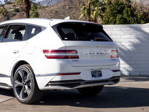 Used 2025 Genesis GV80 3.5T Prestige AWD/4WD image 8