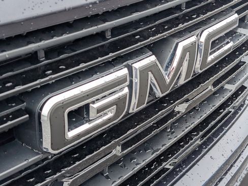 Used 2026 GMC Sierra 1500 Elevation w/ Elevation Select Package RWD image 5