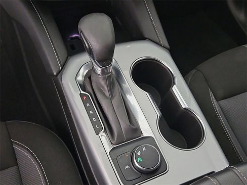 Used 2024 Chevrolet Blazer LT image 21