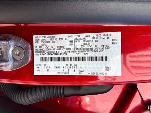 Used 2025 Lincoln Corsair Premiere image 33