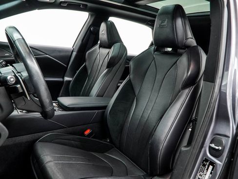 Used 2023 Lexus RX 500h F Sport image 40