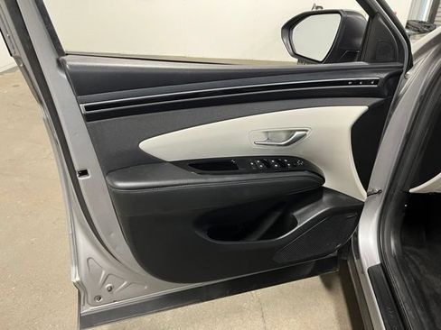 Used 2023 Hyundai Tucson Limited AWD/4WD image 24