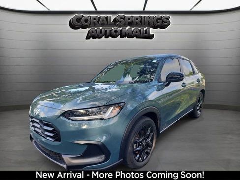 Used 2024 Honda HR-V Sport image 2