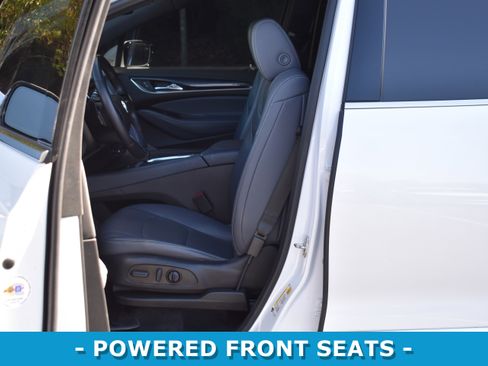 Used 2023 Buick Enclave Essence w/ Experience Buick Package image 4