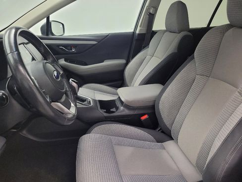 Used 2022 Subaru Outback Premium image 17