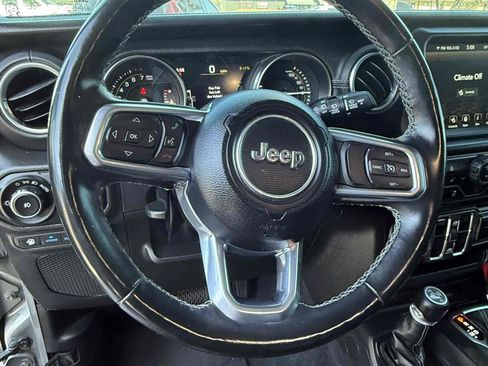 Used 2022 Jeep Wrangler Unlimited Sahara w/ Cold Weather Group AWD/4WD image 93