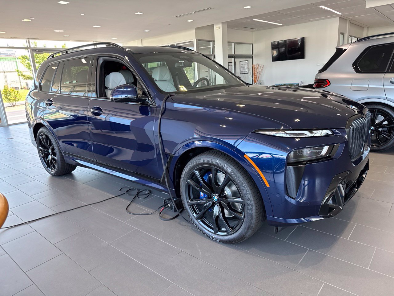 New 2027 BMW X7 xDrive40i w/ Executive Package AWD/4WD image 1