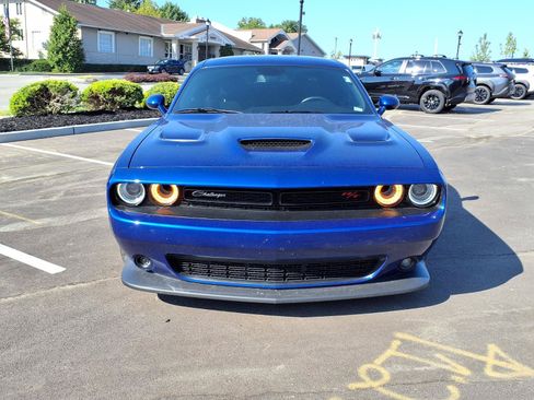 Used 2021 Dodge Challenger R/T Scat Pack w/ Dynamics Package RWD image 29