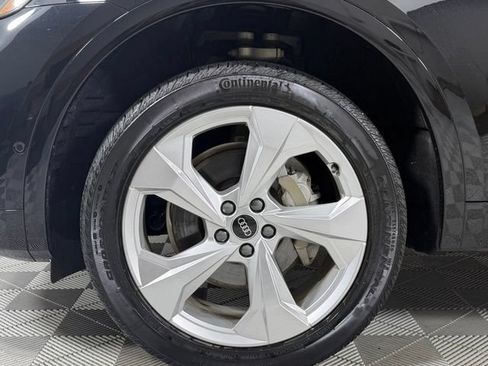 Certified 2023 Audi Q5 2.0T Prestige AWD/4WD image 10