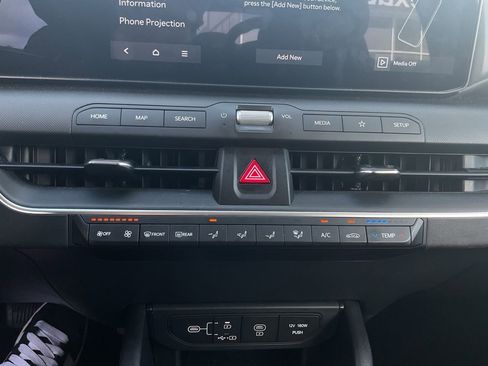 Used 2025 Kia K4 FWD image 22