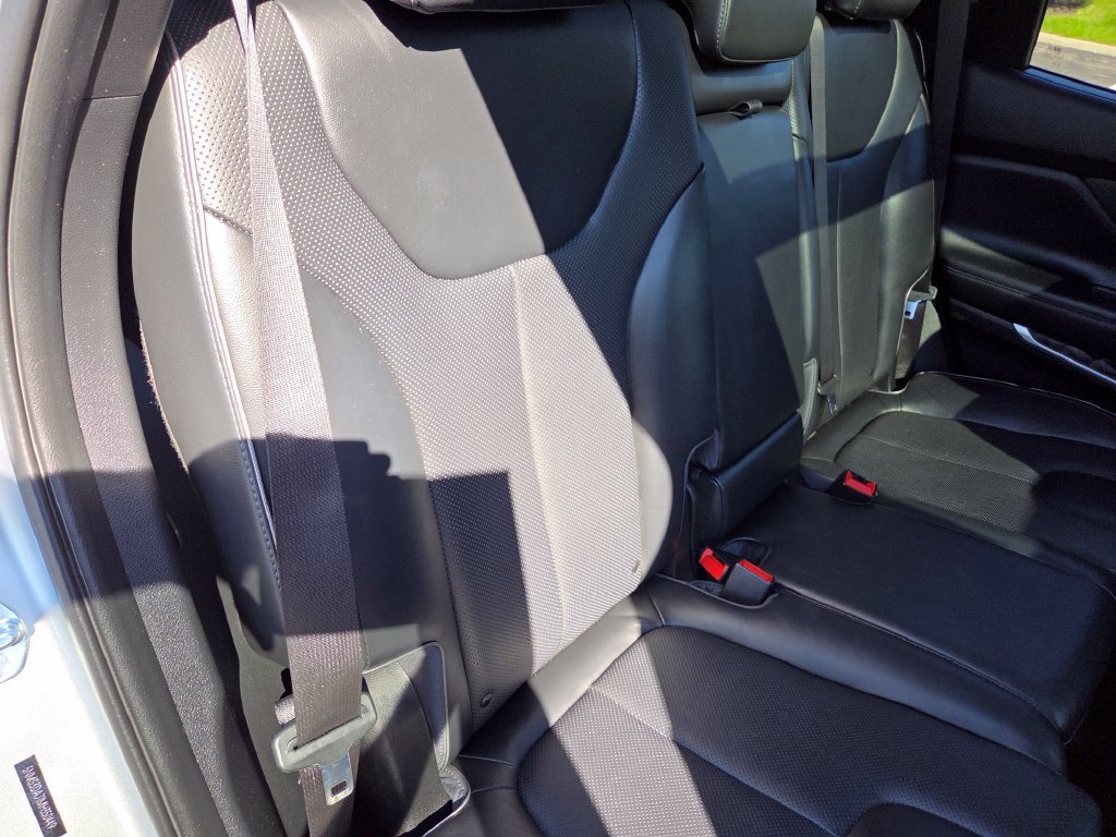 Used 2021 Hyundai Santa Fe SEL w/ Convenience + Premium Package AWD/4WD image 29
