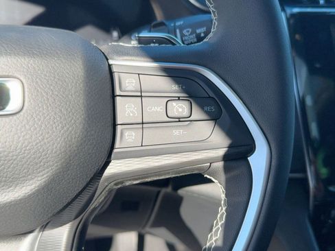 New 2025 Jeep Grand Cherokee Laredo X image 28