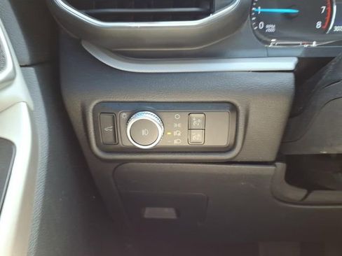Used 2023 Ford Explorer XLT w/ Equipment Group 202A AWD/4WD image 15