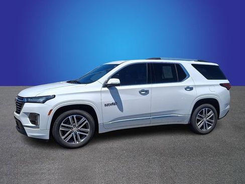 Used 2022 Chevrolet Traverse High Country FWD image 6