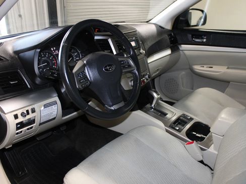 Used 2012 Subaru Legacy 2.5i Premium AWD/4WD image 18