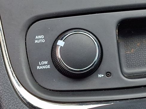 Used 2019 Dodge Durango R/T w/ Blacktop Package AWD/4WD image 30