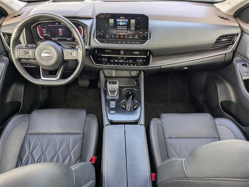 Used 2023 Nissan Rogue Platinum w/ Platinum Premium Package image 14