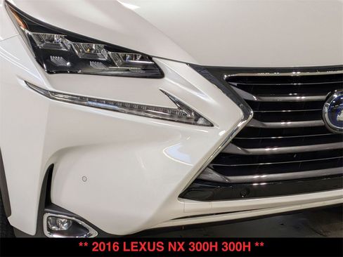 Used 2016 Lexus NX 300h AWD image 18