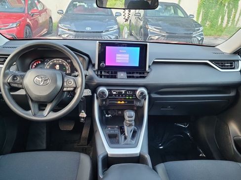 Used 2025 Toyota RAV4 LE FWD image 9