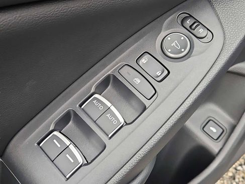 Certified 2018 Honda Accord EX-L image 19