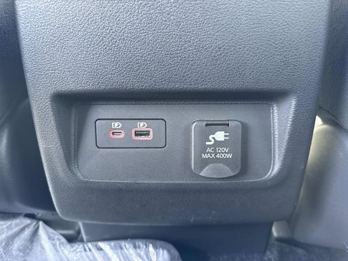 Certified 2024 Nissan Frontier PRO-4X w/ Pro Convenience Package image 17