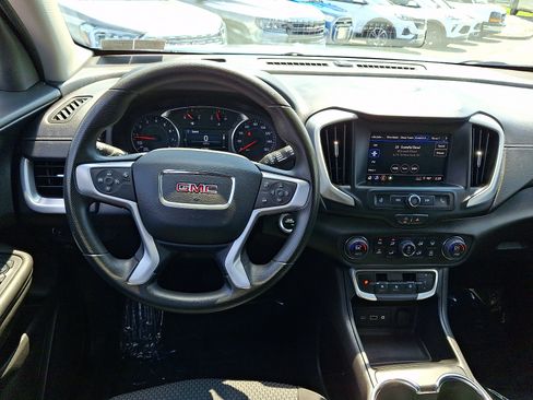 Used 2024 GMC Terrain SLE w/ Driver Convenience Package AWD/4WD image 12
