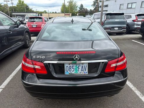Used 2011 Mercedes-Benz E 350 Coupe image 5