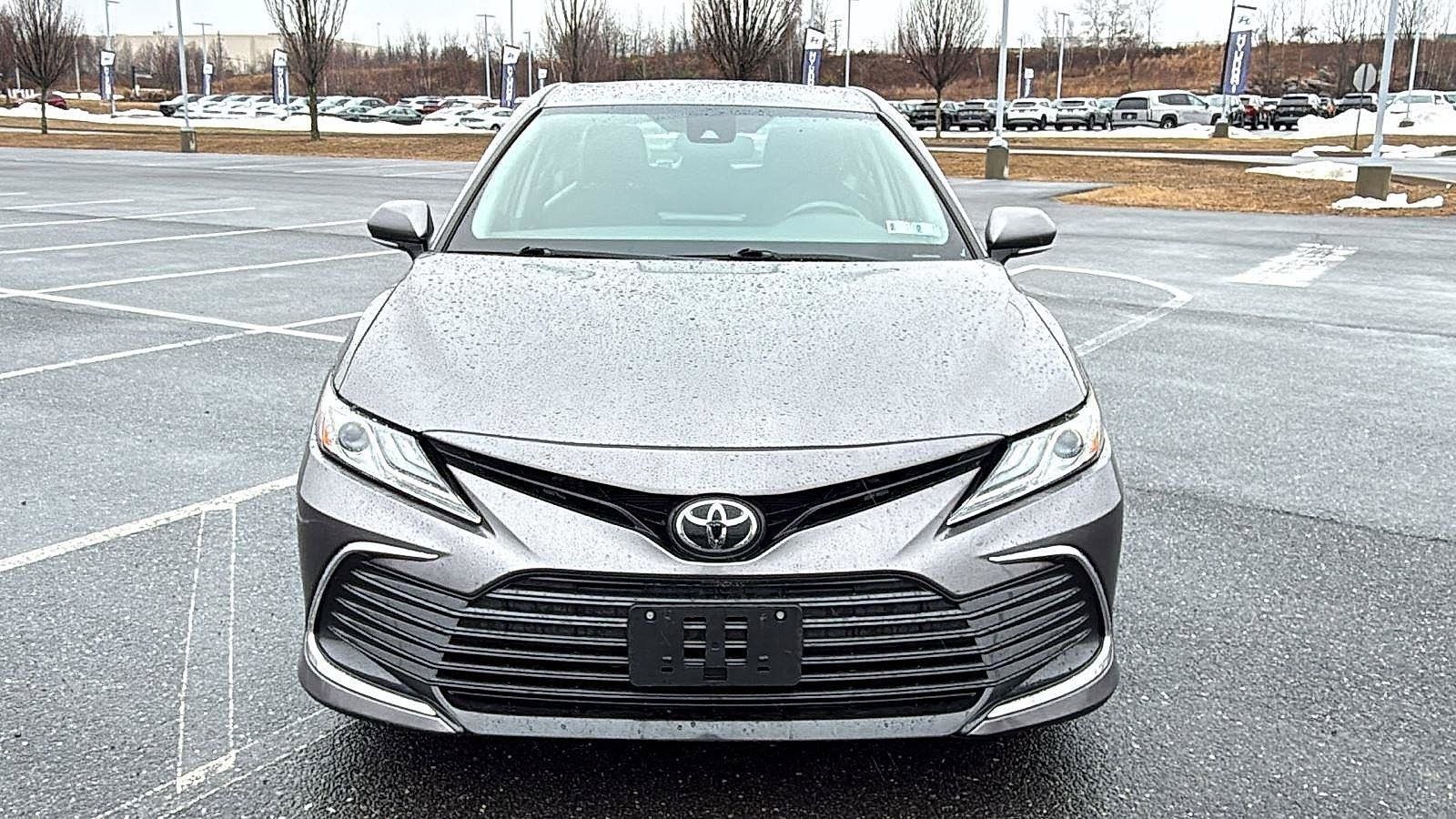 Used 2022 Toyota Camry XLE AWD/4WD image 16