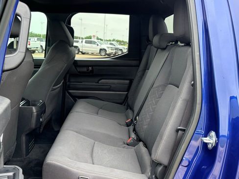 Used 2025 Toyota Tacoma SR5 AWD/4WD image 13
