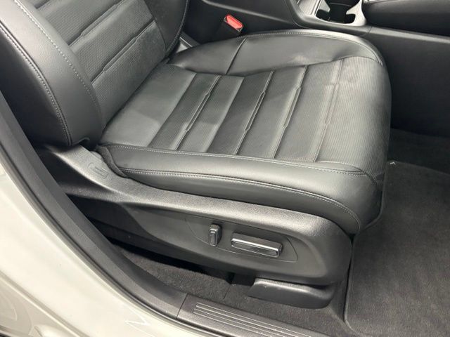 Used 2024 Honda CR-V EX-L image 40