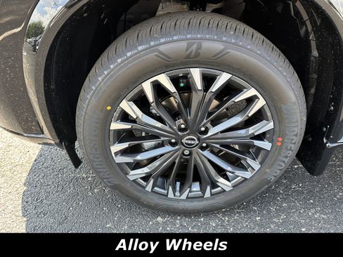 New 2026 Nissan Rogue Platinum AWD/4WD image 14