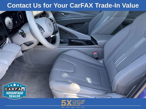 Used 2024 Hyundai Elantra SEL FWD image 27
