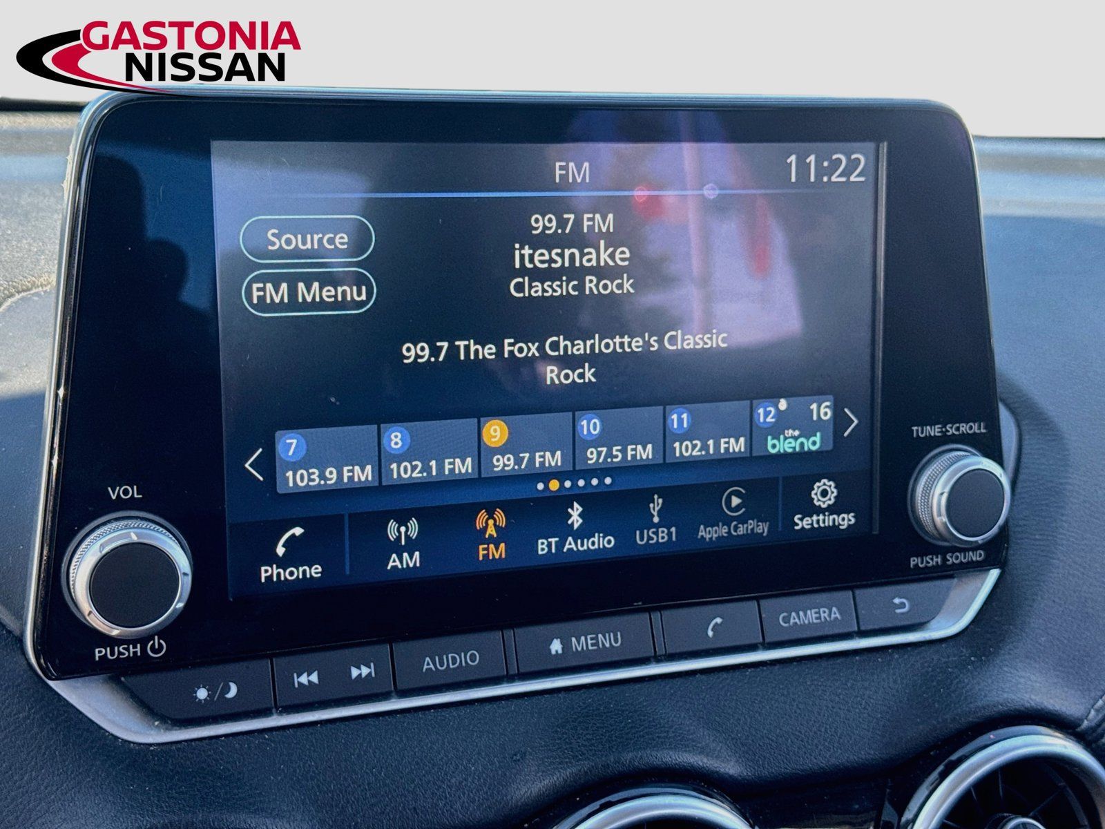 Used 2024 Nissan Sentra SV FWD image 18