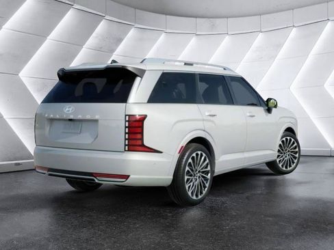 New 2026 Hyundai Palisade Calligraphy FWD image 4