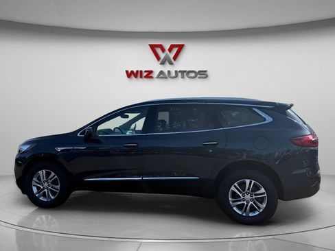 Used 2019 Buick Enclave Essence AWD/4WD image 2