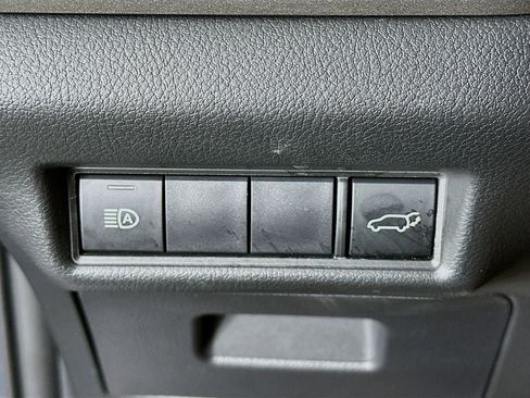 Used 2025 Toyota Grand Highlander XLE image 17