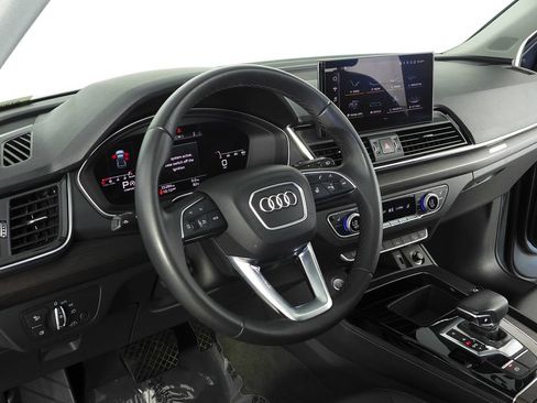 Used 2023 Audi Q5 2.0T Premium Plus w/ Premium Plus Package AWD/4WD image 31