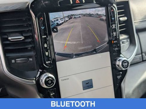 Used 2023 RAM 1500 Laramie AWD/4WD image 23