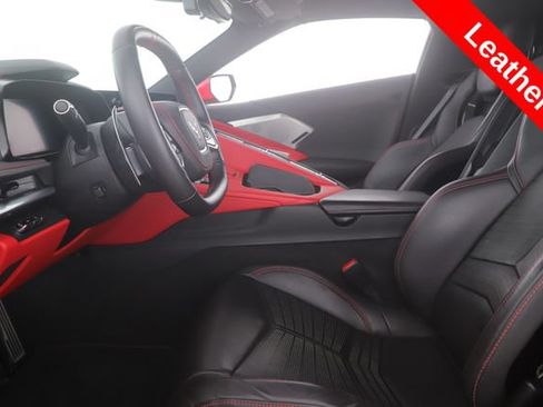 Used 2022 Chevrolet Corvette Stingray Premium Cpe w/ Z51 Performance Package RWD image 16