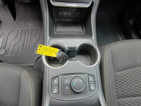 Used 2020 GMC Terrain SLE w/ Driver Convenience Package image 23