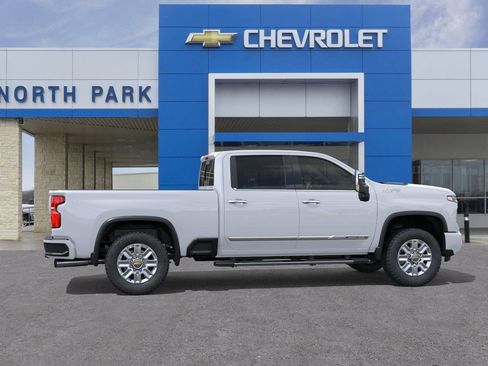 New 2026 Chevrolet Silverado 2500 High Country w/ High Country Premium Package image 5