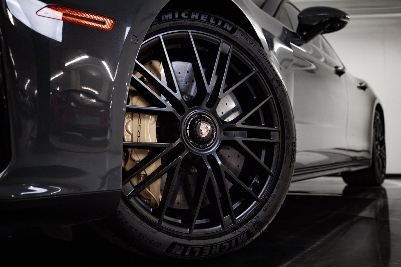 Certified 2026 Porsche Panamera GTS AWD/4WD image 12