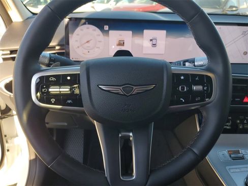 New 2026 Genesis GV70 2.5T Select image 15