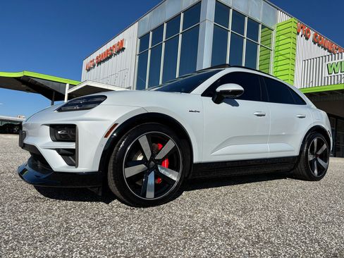 Used 2025 Porsche Macan Turbo Electric w/ Premium Package image 2