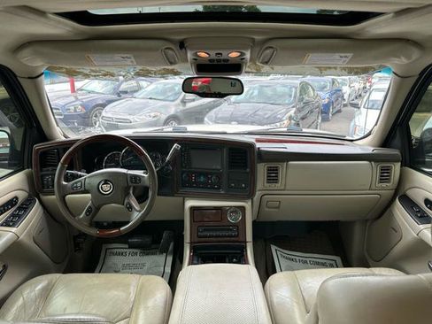 Used 2005 Cadillac Escalade EXT AWD/4WD image 20