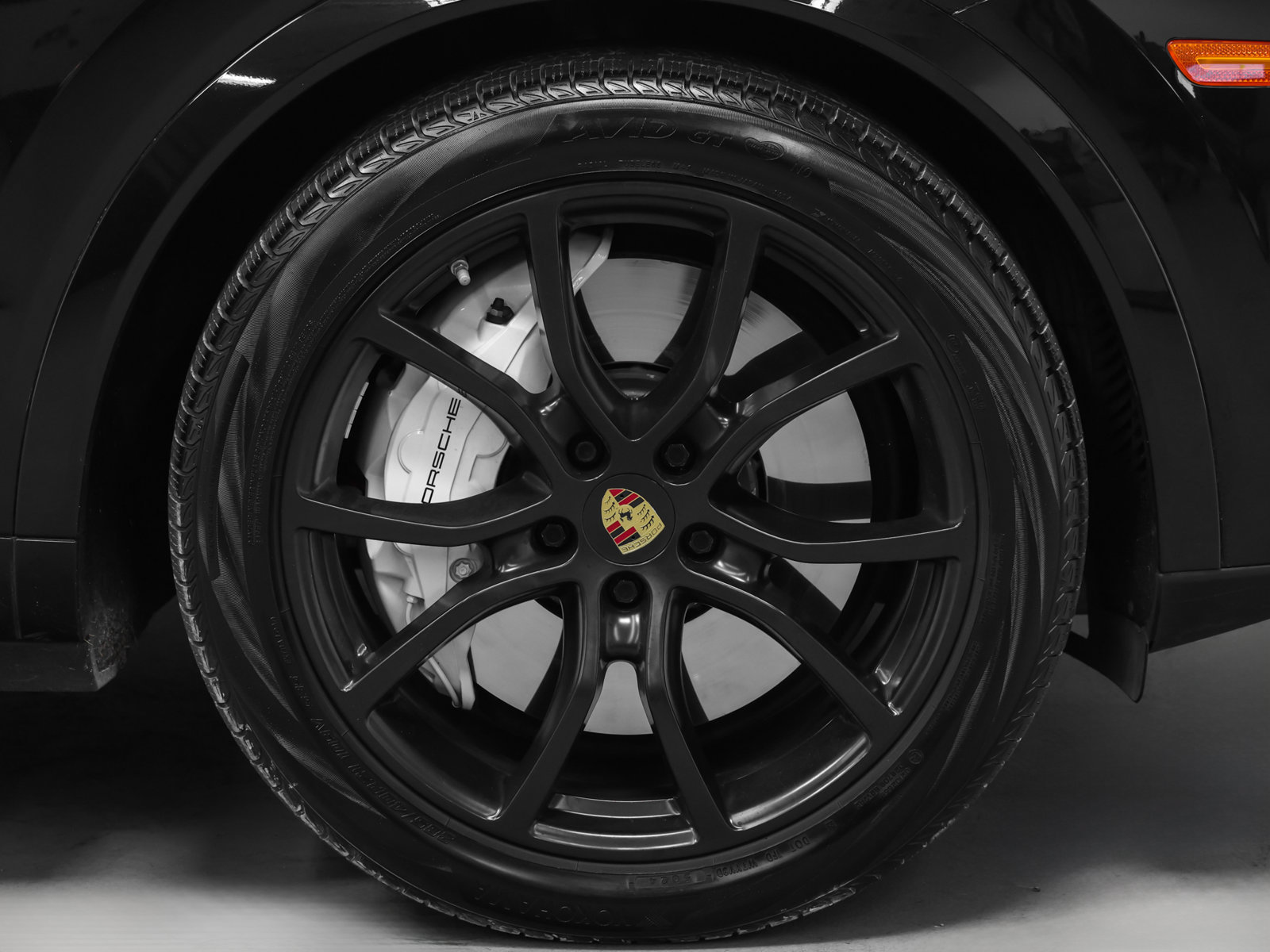 Certified 2021 Porsche Cayenne Turbo AWD/4WD image 15