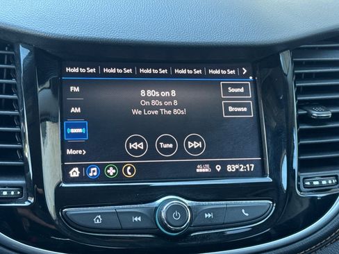 Used 2021 Chevrolet Trax LT w/ Driver Confidence Package FWD image 27