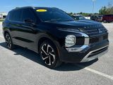Used 2022 Mitsubishi Outlander SEL image 3