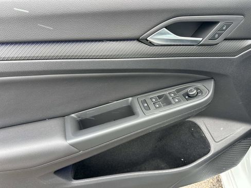 Used 2023 Volkswagen Golf R 2.0T DSG AWD image 15