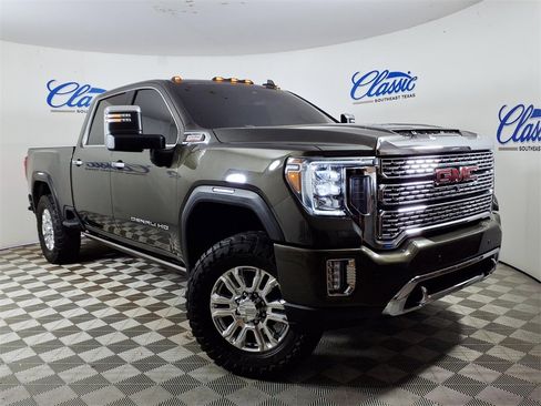 Used 2022 GMC Sierra 2500 Denali image 1